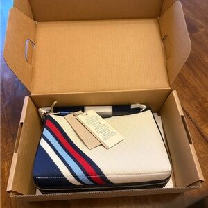 NWT Rothy’s Casal Crossbody bag—Spirit Stripe